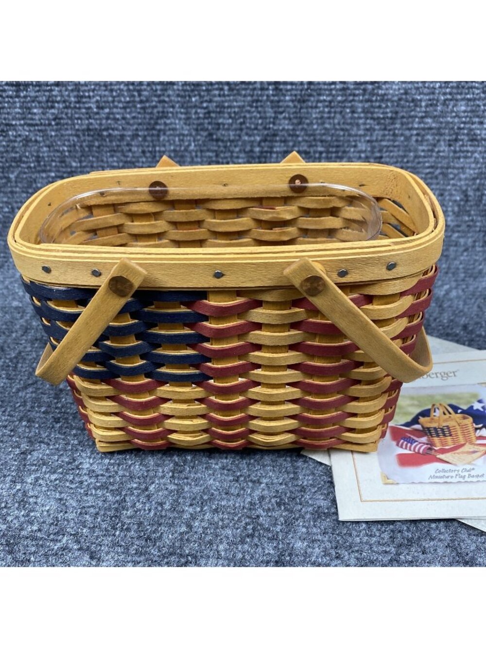 Longaberger 2002 Collectors Club Miniature Flag Basket Patriotic Protector COA